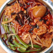 螺螄粉發(fā)現(xiàn)煙頭？食品安全記心中